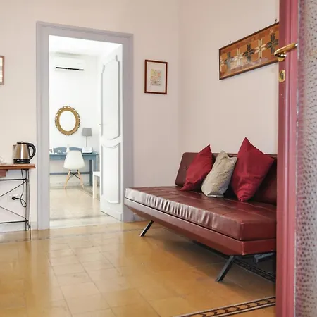 Alchimia Napoletana Bed and breakfast 4*