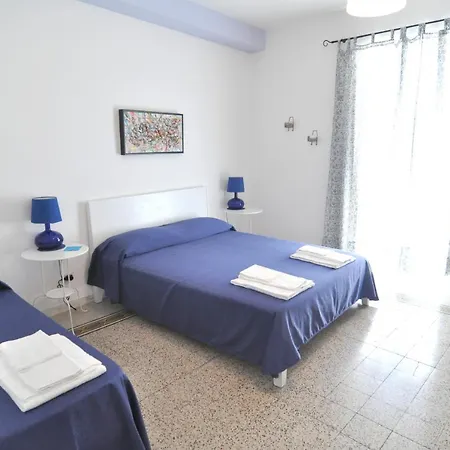 Oda ve Kahvaltı Alchimia Napoletana 4*