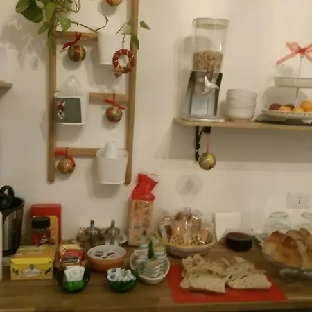 Alchimia Napoletana Oda ve Kahvaltı Napoli